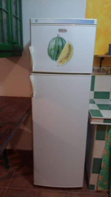 Abades  Habitacion En Un Bajo 2 Camas Individual Casa Compartida מראה חיצוני תמונה