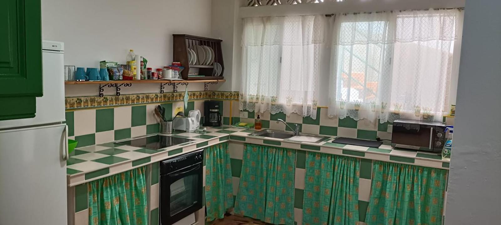 Abades  Habitacion En Un Bajo 2 Camas Individual Casa Compartida מראה חיצוני תמונה